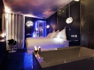 Seven Hotel2