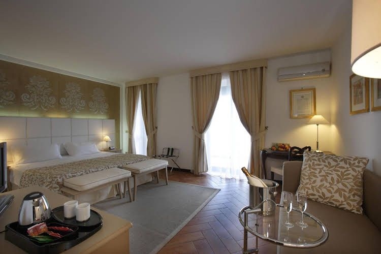 Baia Taormina Palace & Spa3
