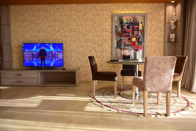 SUITE LUXURY