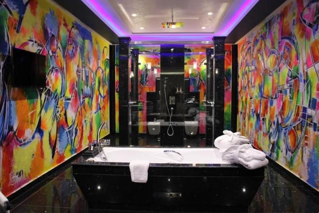 SUITE LUXURY