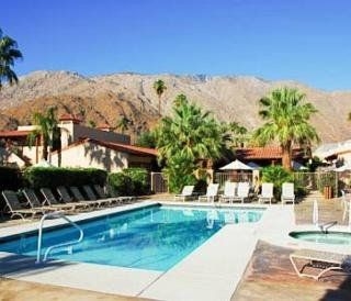 Pepper Tree Inn Palm Springs1