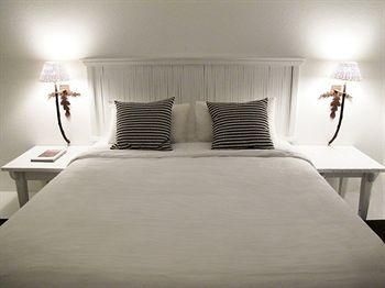 Pepper Tree Inn Palm Springs3