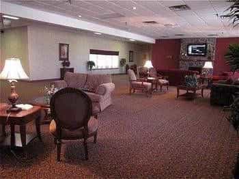 Holiday Lodge Hotel & Conference Center