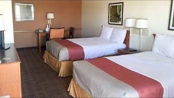 Motel 6 Del City4