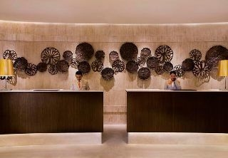 Courtyard By Marriott Mumbai1