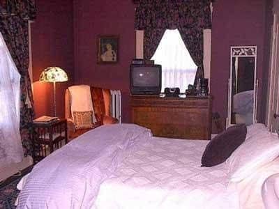 Bernadine's Stillman Inn Bernadine's Stillman Inn