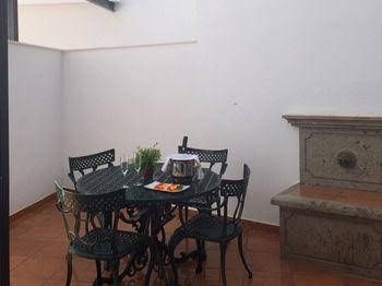 Hotel Arco Elvira2