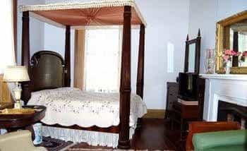 Glenfield Plantation Historic B&B