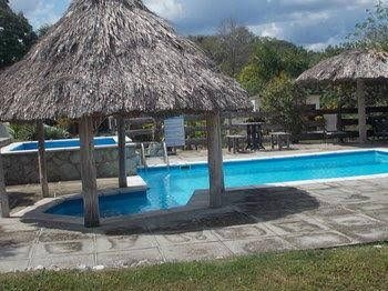 Gumbo Limbo Jungle Resort2