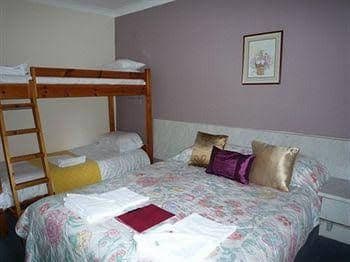 The Saracens Head Hotel The Saracens Head Hotel