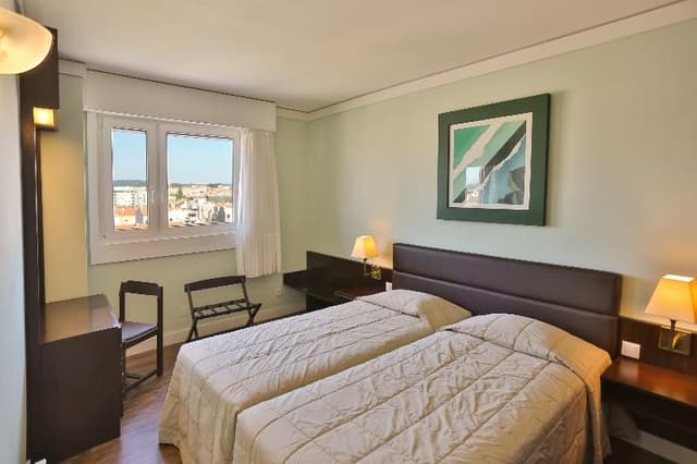 APARTMENT CITY VIEW