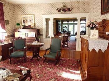 J.D. Thompson Inn J.D. Thompson Inn
