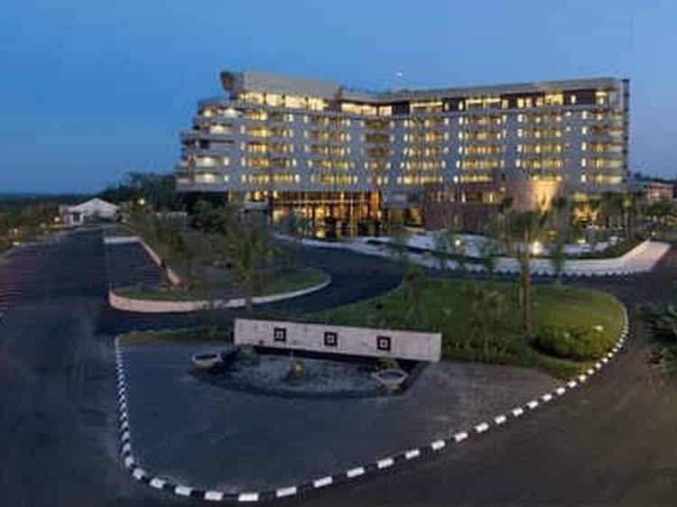 Labersa Grand Hotel & Convention Center Labersa Grand Hotel & Convention Center