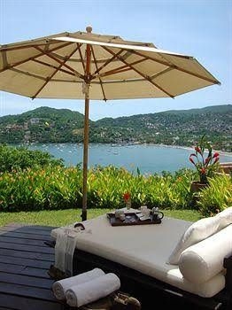 Tentaciones Hotel & Lounge Pool4