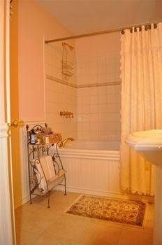 Cider Mill Inn Bed and Breakfast3