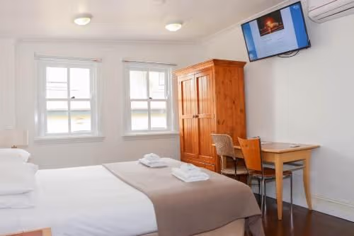 Queen Room