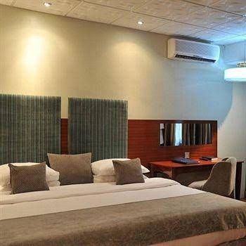 Protea Hotel Delta1