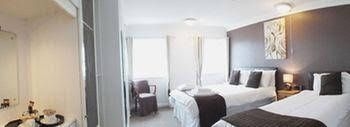The Cumberland Hotel1