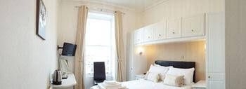 The Cumberland Hotel3