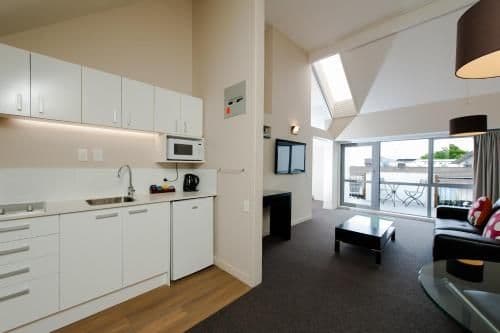 One-Bedroom King Suite with Spa Bath