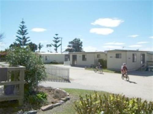 Hillcrest Tourist Park1