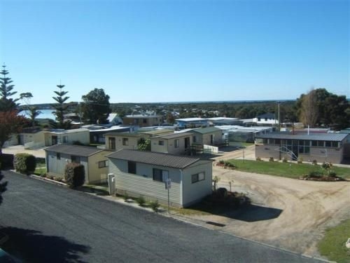 Hillcrest Tourist Park4