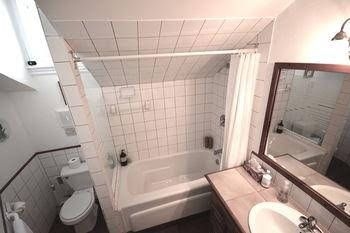 1842 Bed & Breakfast4