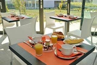 Park & Suites Confort Meylan Park & Suites Confort Meylan