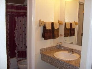Island Seaside Suites1