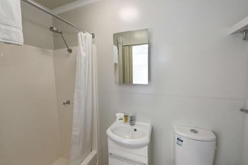 Compact Queen Van Room