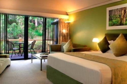 Luxury Suite with Spa Bath