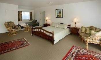 Centennial Heights B&B4
