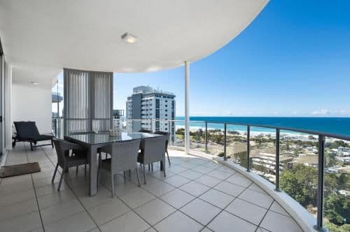 Superior Penthouse Apartment with Ocean View
