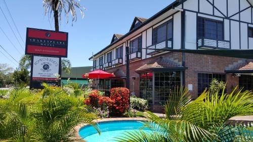 Shakespeare Motel0