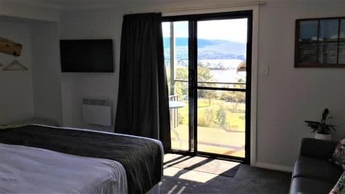 Deluxe Suite with Sea View