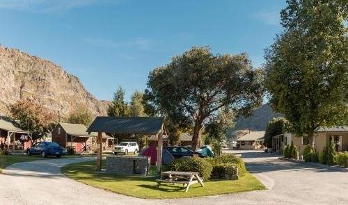 ควีนส์ทาวน์ ท็อป 10 ฮอลิเดย์ พาร์ค (Queenstown Top 10 Holiday Park)0