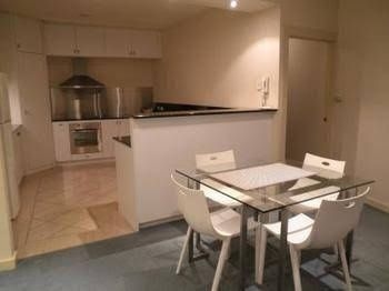 Launceston Waterfront Apartments3