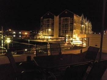 Launceston Waterfront Apartments1