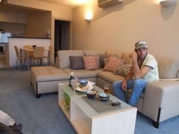 Launceston Waterfront Apartments4