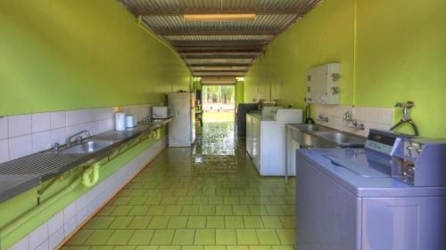 Batchelor Holiday Park2