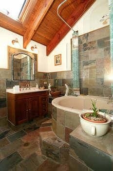 Sandiacre House B & B2