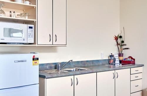 Two-Bedroom Apartment with Spa Bath