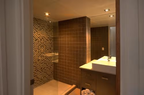 Two-Bedroom Apartment - Floors 2 to 13