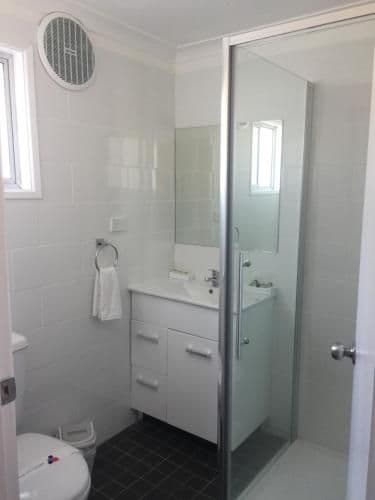 superior king with kitchenette