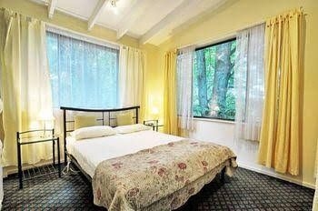 Sherbrooke Retreat Of Olinda4