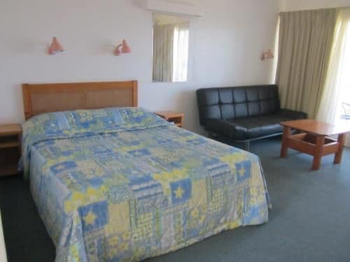 Double or Twin Room with Sea View