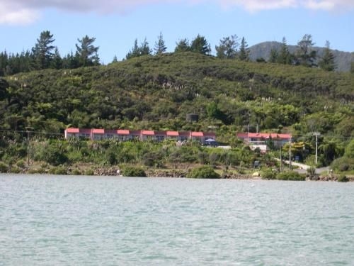 ฮาร์เบอร์ วิว โมเต็ล (Harbour View Motel)1
