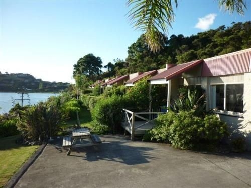 ฮาร์เบอร์ วิว โมเต็ล (Harbour View Motel)0