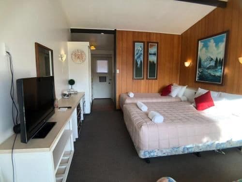 Studio (3 Adults)
