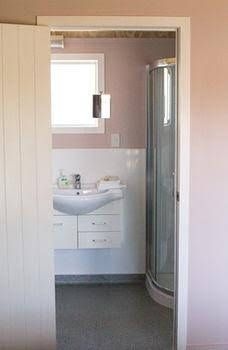 Abbey Court Motel1